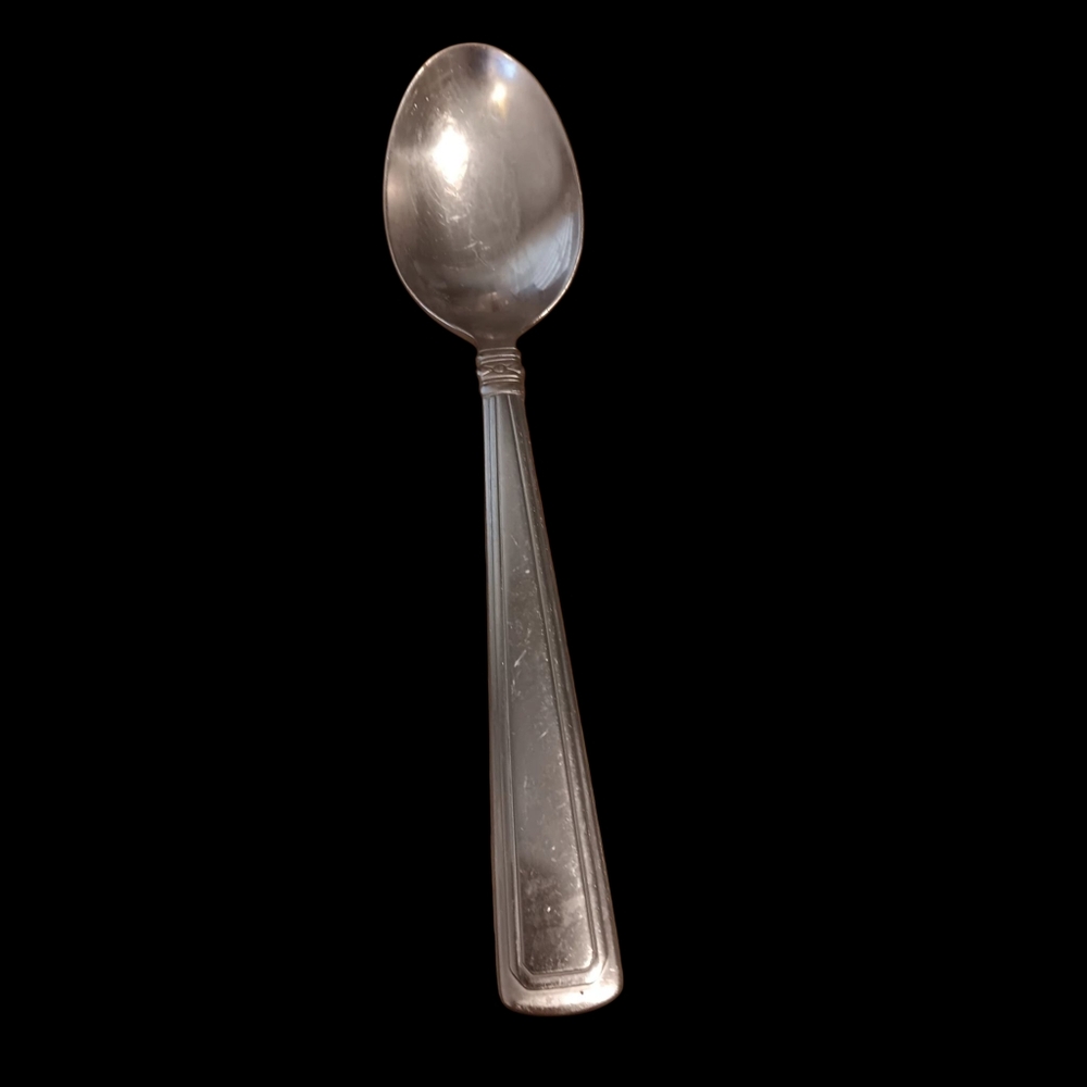 Longaberger Flatware USA Stainless Woven Traditions Tablespoon 7 1/4”